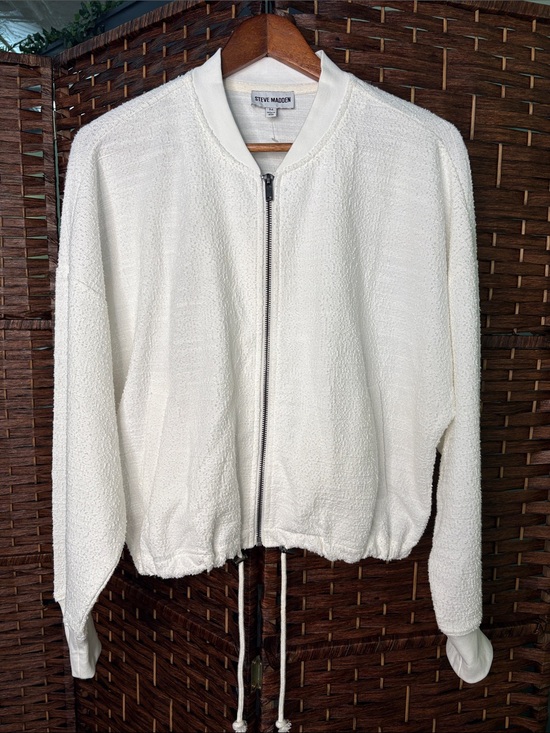 Steve Madden Jackets & Blazers - Steve Madden Cream Textured Zip-Front Bomber Jacket